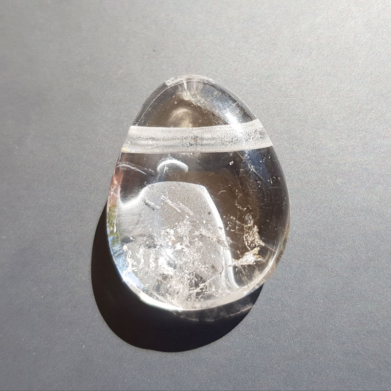 pendentif goutte en cristal de roche